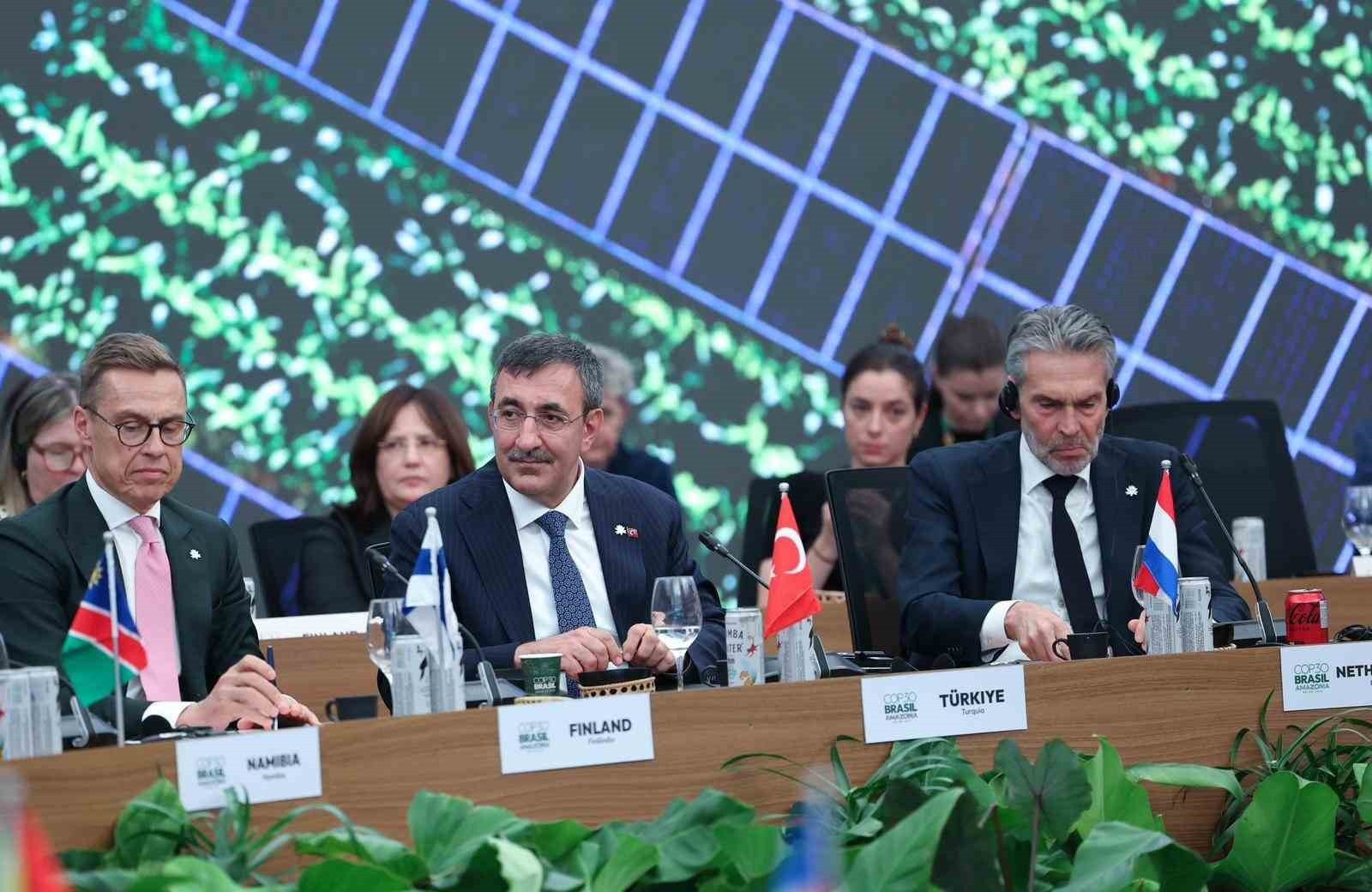 BELEM (İHA) - CUMHURBAŞKANI YARDIMCISI CEVDET YILMAZ, "HÜKÜMETLERİMİZ DÖNEMİNDE, YENİLENEBİLİR...