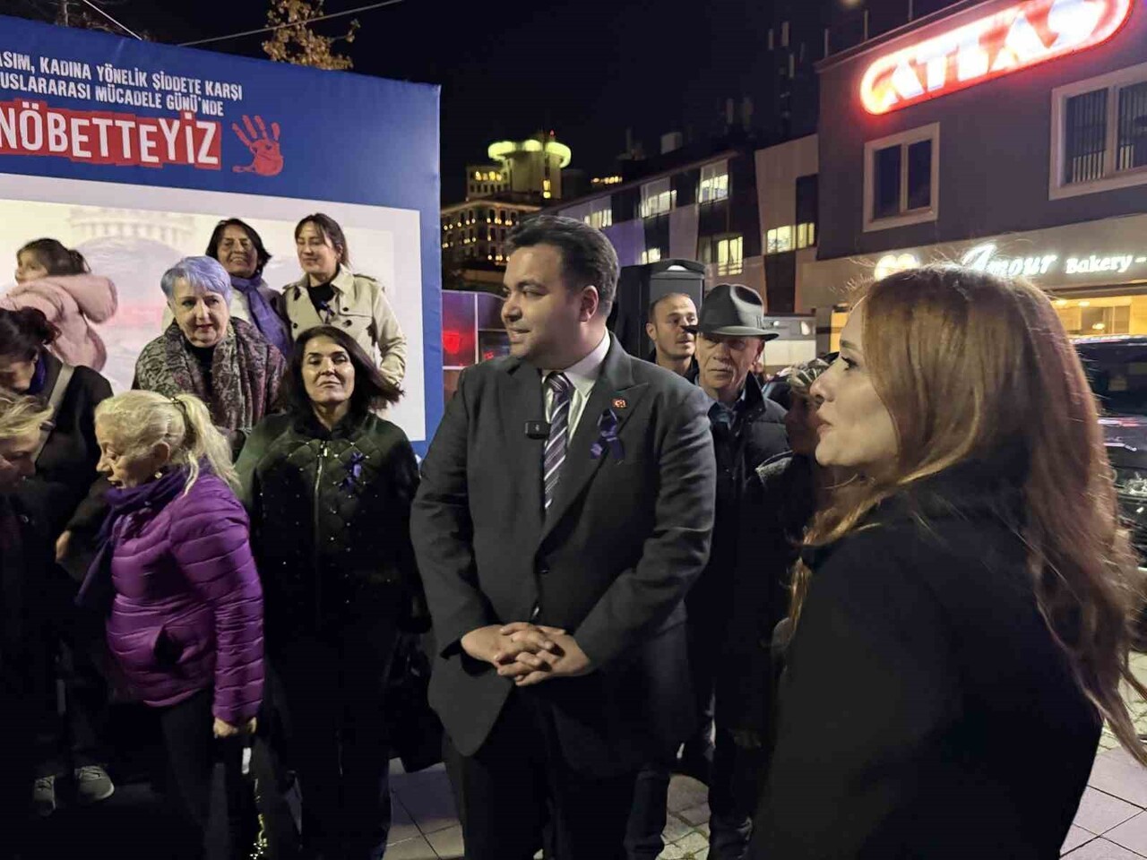 BEŞİKTAŞ BELEDİYESİ TARAFINDAN 25 KASIM KADINA YÖNELİK ŞİDDETE KARŞI ULUSLARARASI MÜCADELE GÜNÜ...