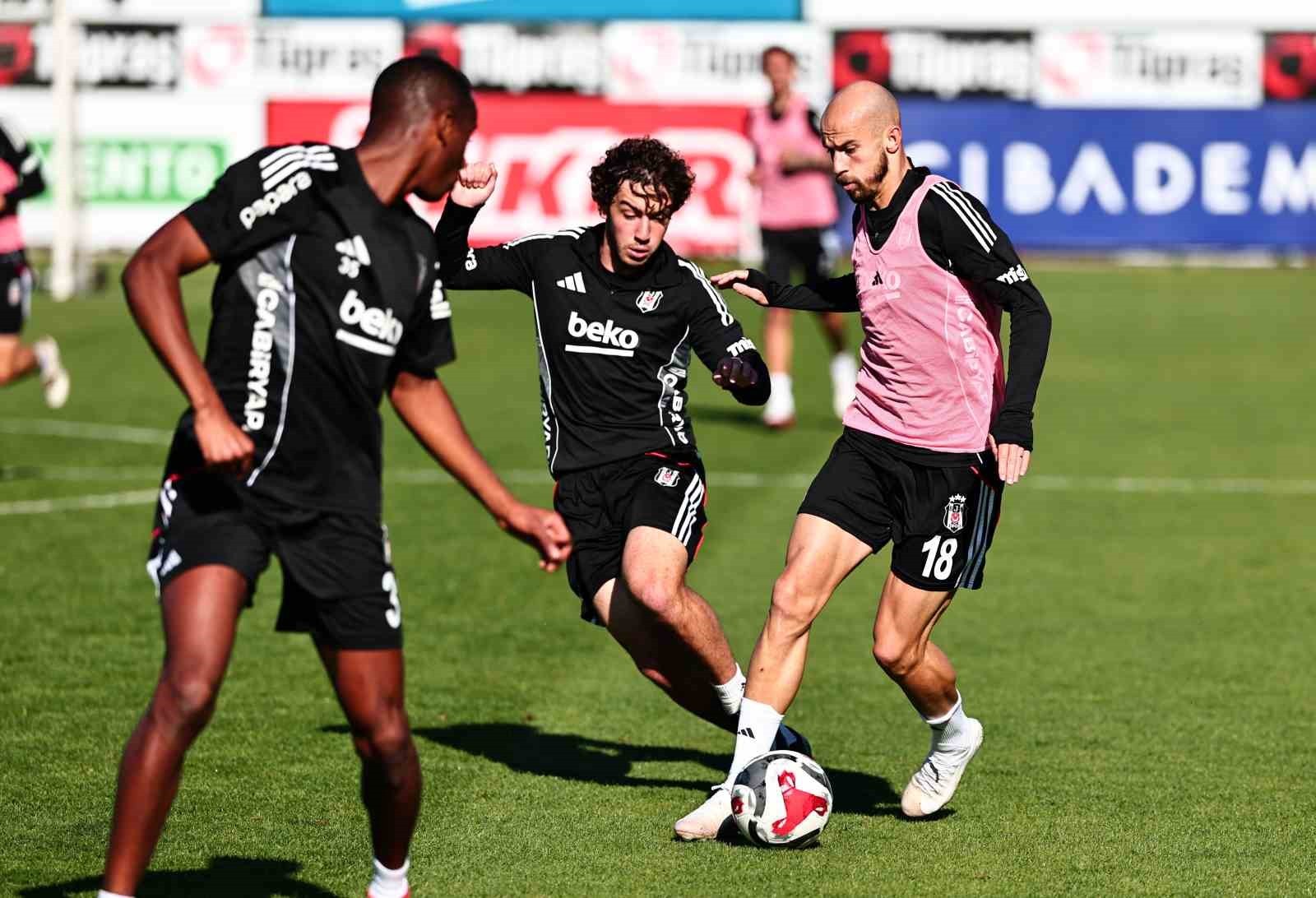 BEŞİKTAŞ, TRENDYOL SÜPER LİG’İN 13. HAFTASINDA SAMSUNSPOR İLE OYNAYACAĞI MAÇIN HAZIRLIKLARINI...