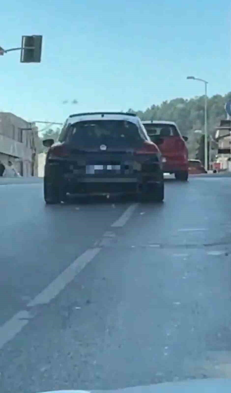 BEYKOZ’DA SOSYAL MEDYADA PAYLAŞILAN GÖRÜNTÜLER ÜZERİNE HAREKETE GEÇEN POLİS EKİPLERİ ABARTI EGZOZ...