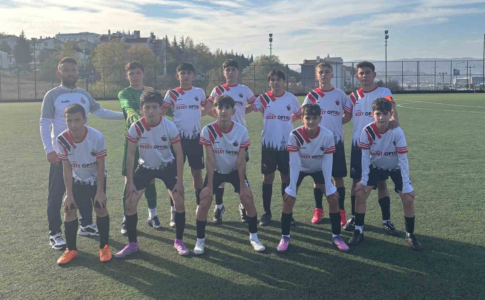 BİLECİK U14 GENÇLER LİGİ'NDE 5'İNCİ HAFTA GERİDE KALDI