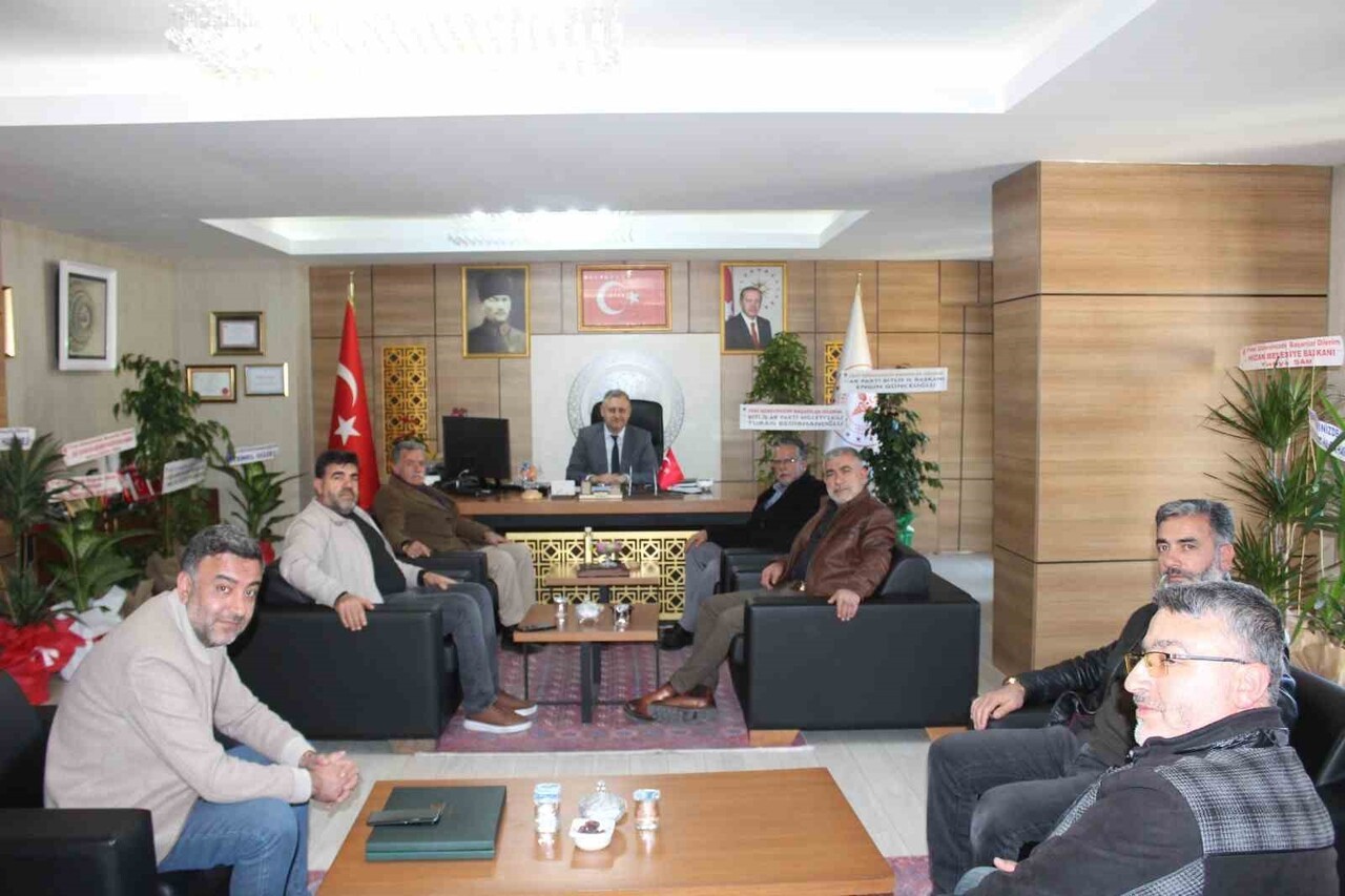 BİTLİS VE İLÇELERİNDE GÖREV YAPAN YEREL VE ULUSAL BASIN TEMSİLCİLERİNİN ÜYESİ OLDUĞU BİTLİS AKTİF...