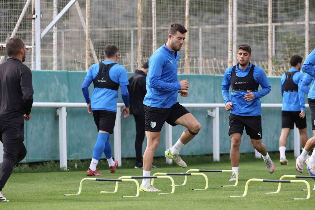 BODRUM FUTBOL KULÜBÜ, TRENDYOL 1. LİG'İN 14. HAFTASINDA DEPLASMANDA OYNAYACAĞI ÜMRANİYESPOR MAÇI...