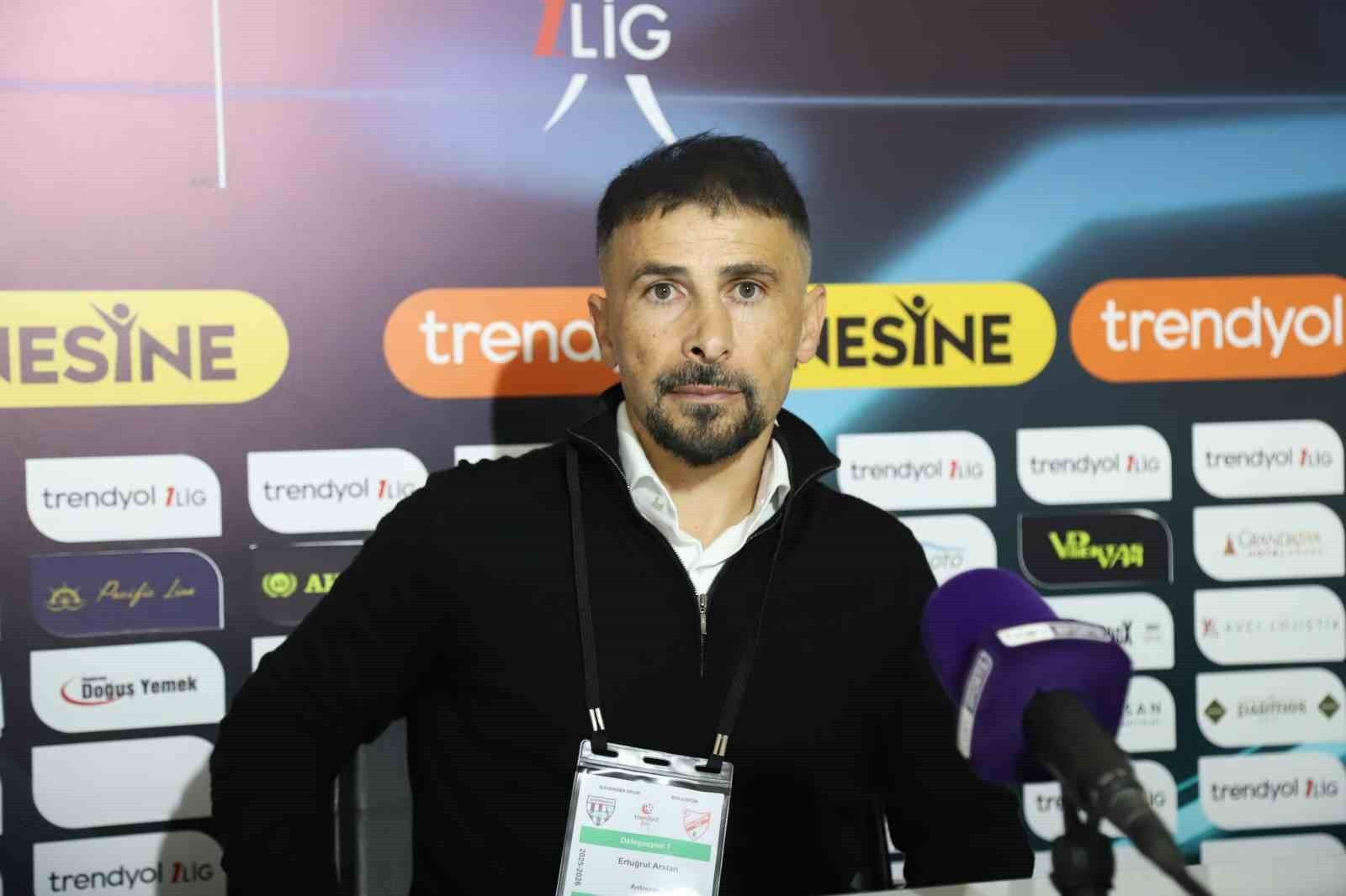 BOLUSPOR TEKNİK DİREKTÖRÜ ERTUĞRUL ARSLAN