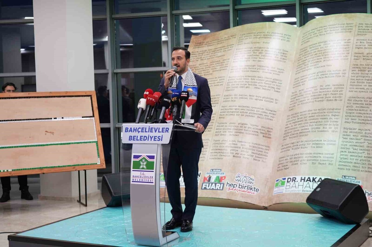 BU YIL DÖRDÜNCÜSÜ DÜZENLENEN BAHÇELİEVLER 4. ULUSAL KİTAP FUARI, "BAHÇELİEVLER’DEN GAZZE’YE: ÖZGÜR...