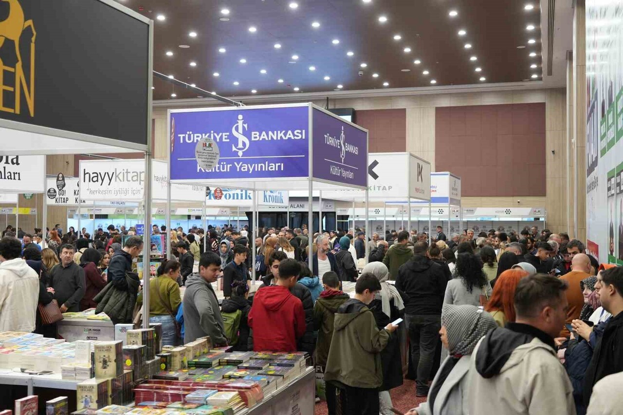 BU YIL DÖRDÜNCÜSÜ DÜZENLENEN BAHÇELİEVLER 4. ULUSAL KİTAP FUARI, "BAHÇELİEVLER’DEN GAZZE’YE: ÖZGÜR...