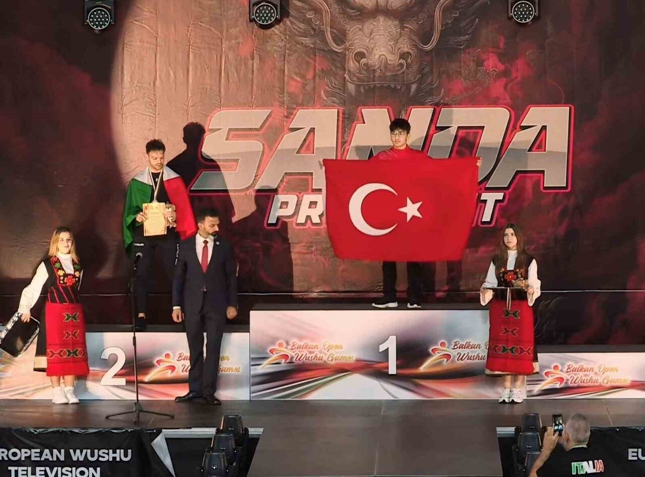 BULGARİSTAN’DA DÜZENLENEN WUSHU KUNG FU BALKAN ŞAMPİYONASI’NA SULTANGAZİ BELEDİYESİ SPOR KULÜBÜ...