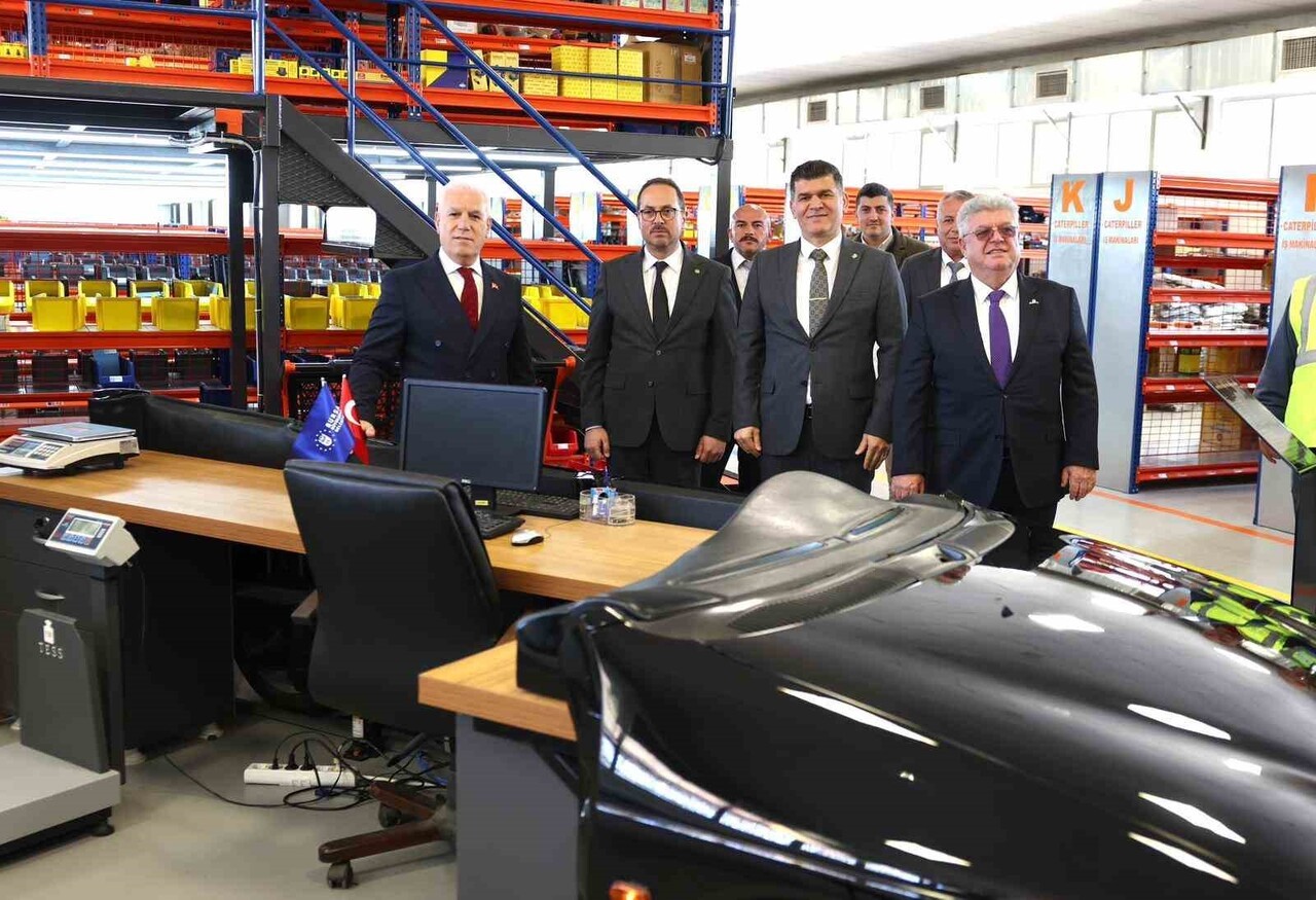 BURSA BÜYÜKŞEHİR BELEDİYESİ, KENTİN HER NOKTASINA DAHA HIZLI, EKONOMİK VE KESİNTİSİZ HİZMET SUNMA...