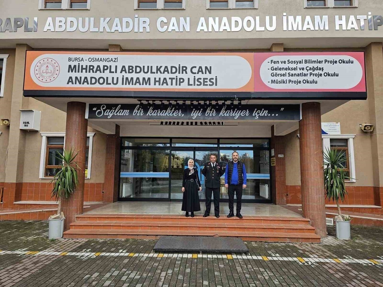 BURSA İL JANDARMA KOMUTANLIĞI, MARDİN'DE 1987 YILINDA ŞEHİT OLAN JANDARMA ÇAVUŞ ATİLLA DİŞKESER'İN...