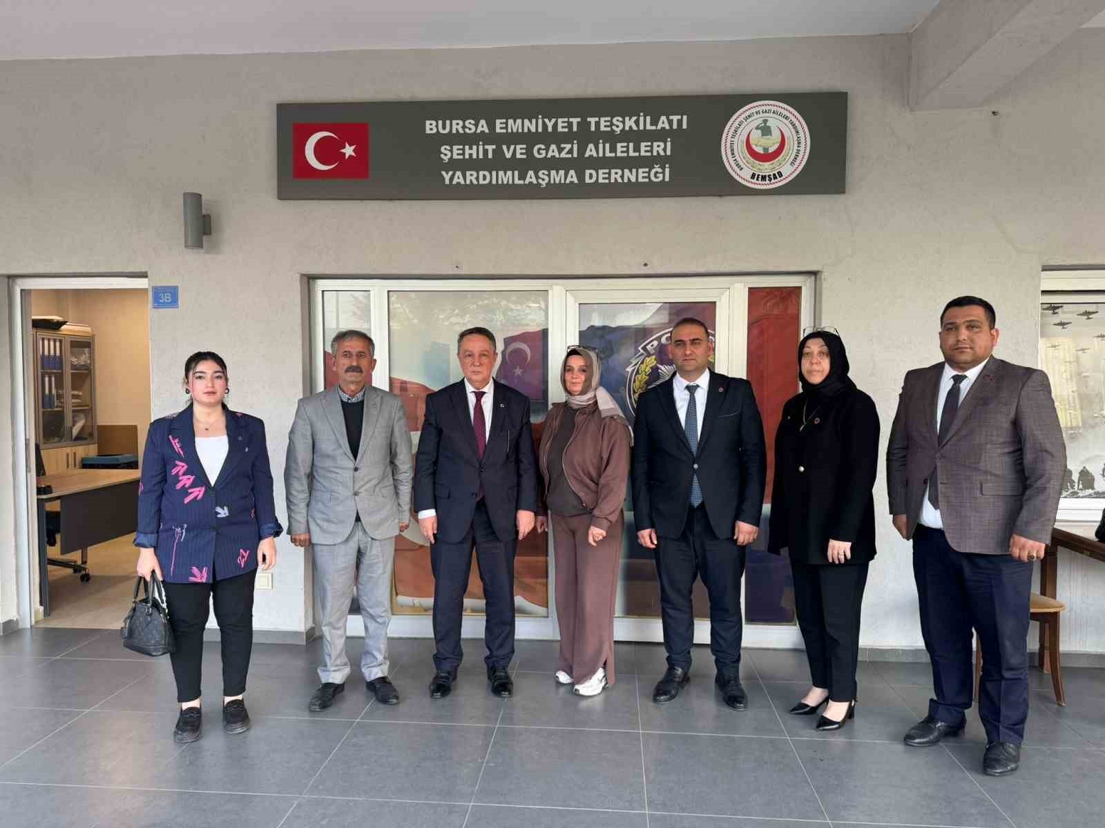 BÜYÜK BİRLİK PARTİSİ (BBP) GENEL BAŞKAN YARDIMCISI EKREM ALFATLI, BERABERİNDEKİ HEYETLE BİRLİKTE...