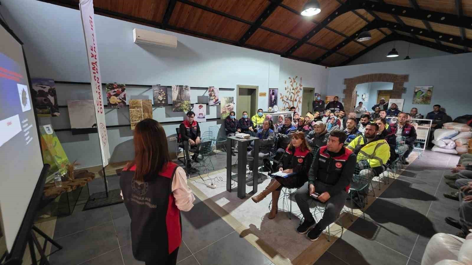 ÇANAKKALE’DE TARIMSAL ÜRETİMİ TEHDİT EDEN KAHVERENGİ KOKARCA ZARARLISINA KARŞI YÜRÜTÜLEN...