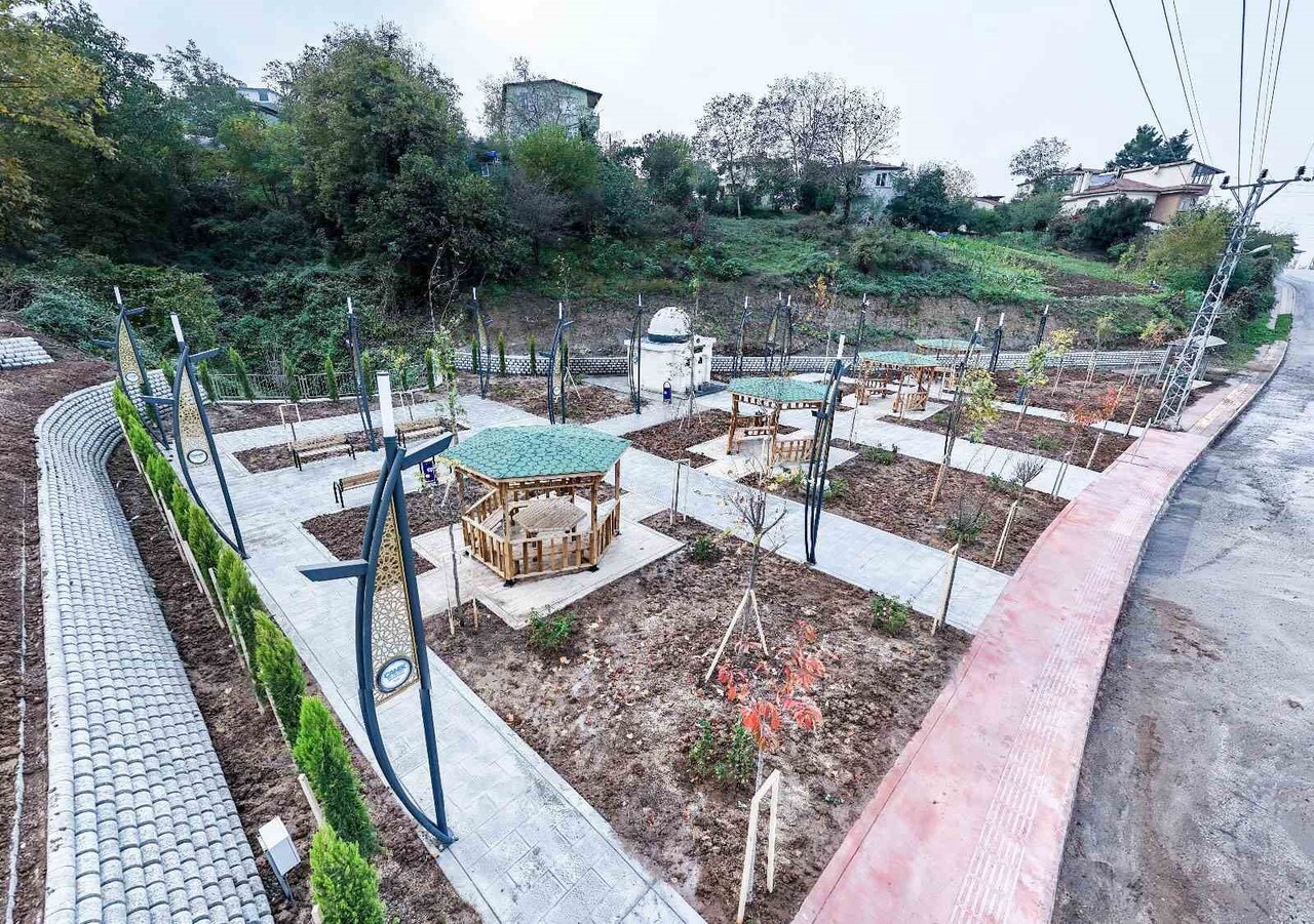 CANİK BELEDİYE BAŞKANI İBRAHİM SANDIKÇI, 79. PARKI HİZMETE SUNDUKLARINI VE İLÇEDEKİ PARK...