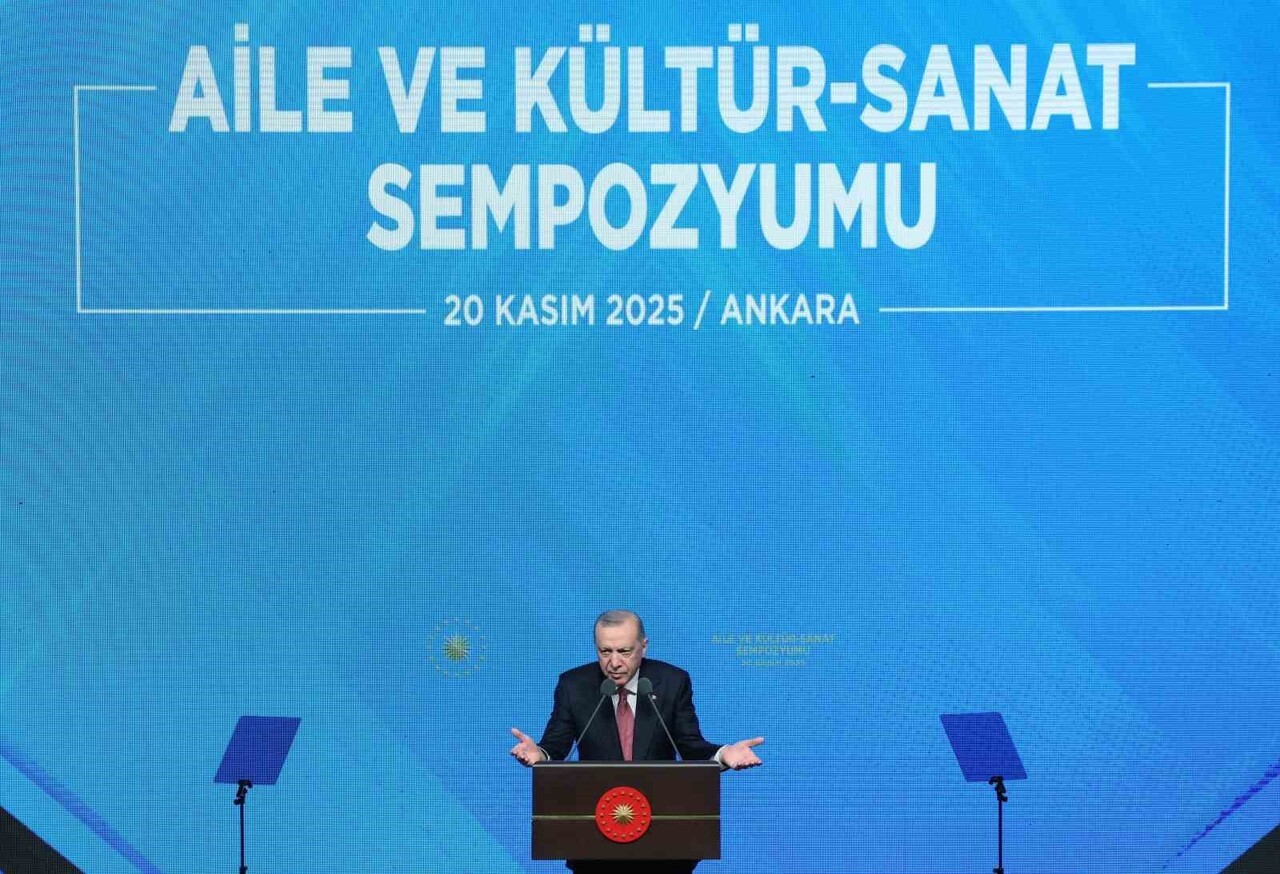 CUMHURBAŞKANI RECEP TAYYİP ERDOĞAN, BEŞTEPE MİLLET KÜTÜPHANESİ'NDE DÜZENLENEN "AİLE VE...
