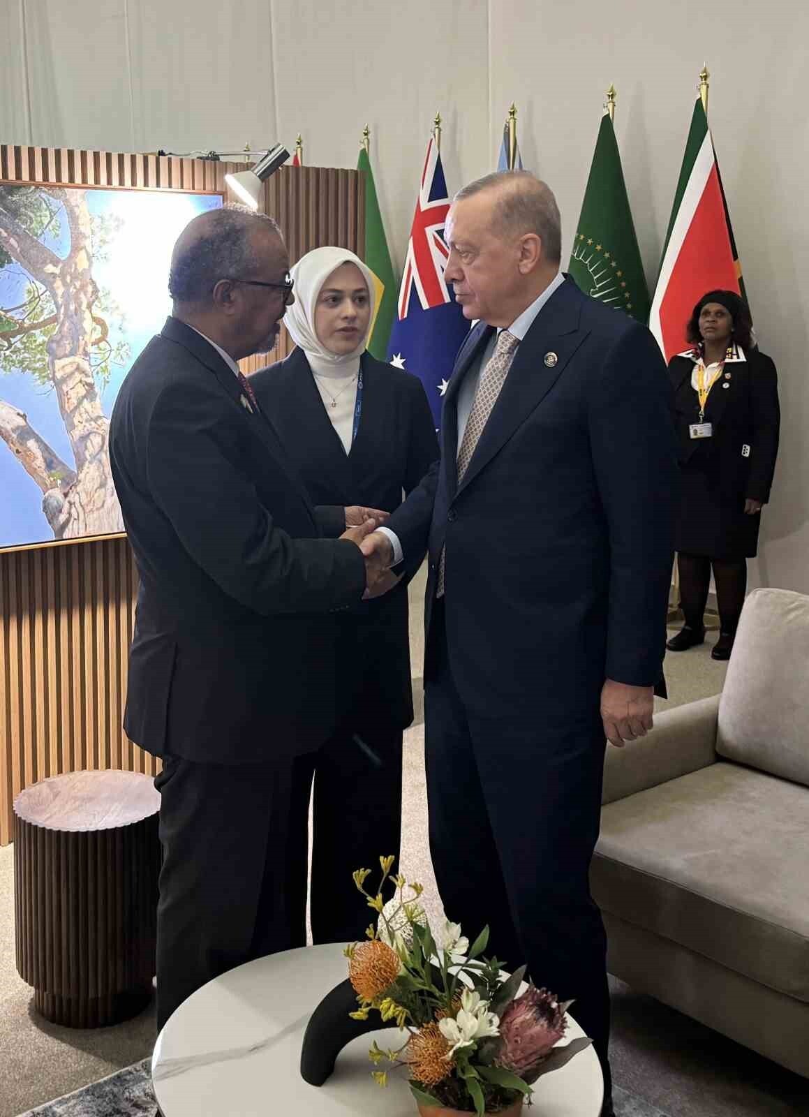 CUMHURBAŞKANI RECEP TAYYİP ERDOĞAN, G20 LİDERLER ZİRVESİ İÇİN BULUNDUĞU GÜNEY AFRİKA...