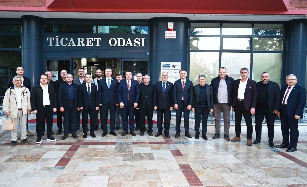 DENİZLİ TİCARET ODASI’NI (DTO) ZİYARET EDEN KAZAKİSTAN CUMHURİYETİ’NİN İZMİR BAŞKONSOLOSU...