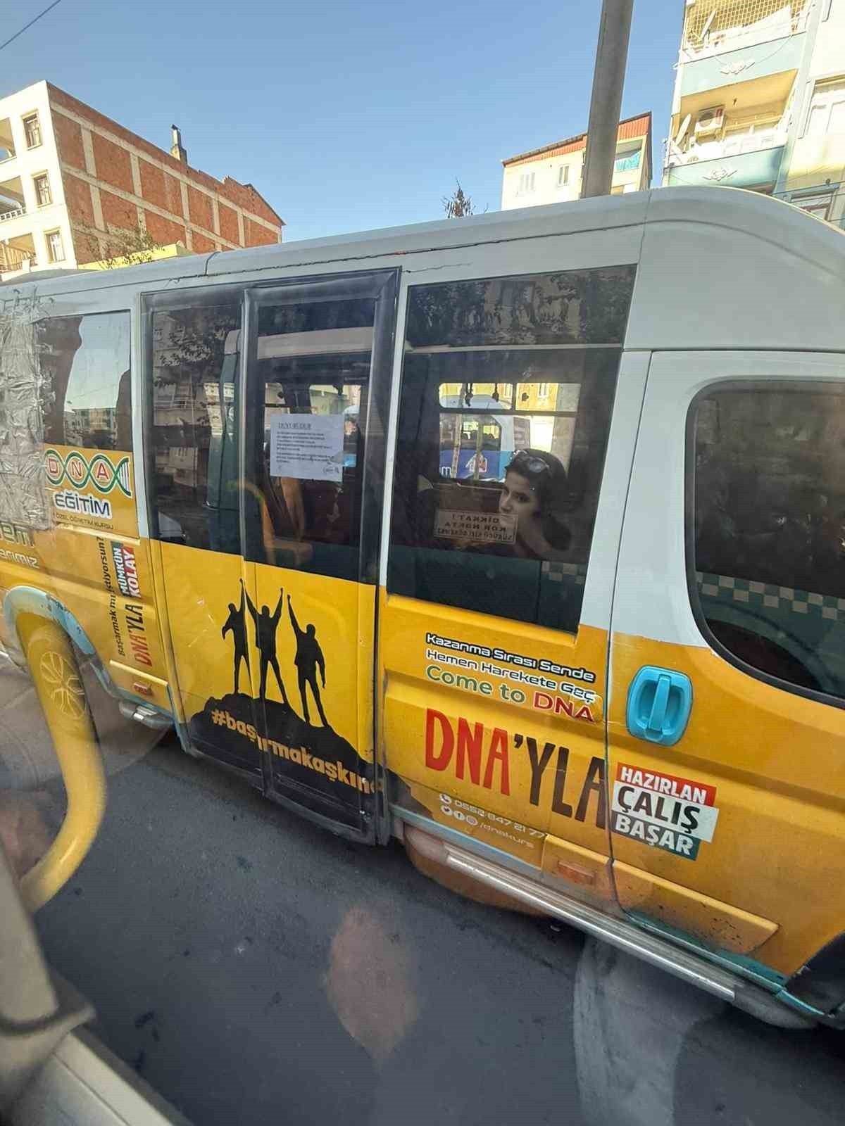 DİYARBAKIR’DA ÖZEL HALK OTOBÜSLERİ, ÜCRETSİZ KART SAHİPLERİNİ MİNİBÜSLERE ALMAMA KARARI ALDI....