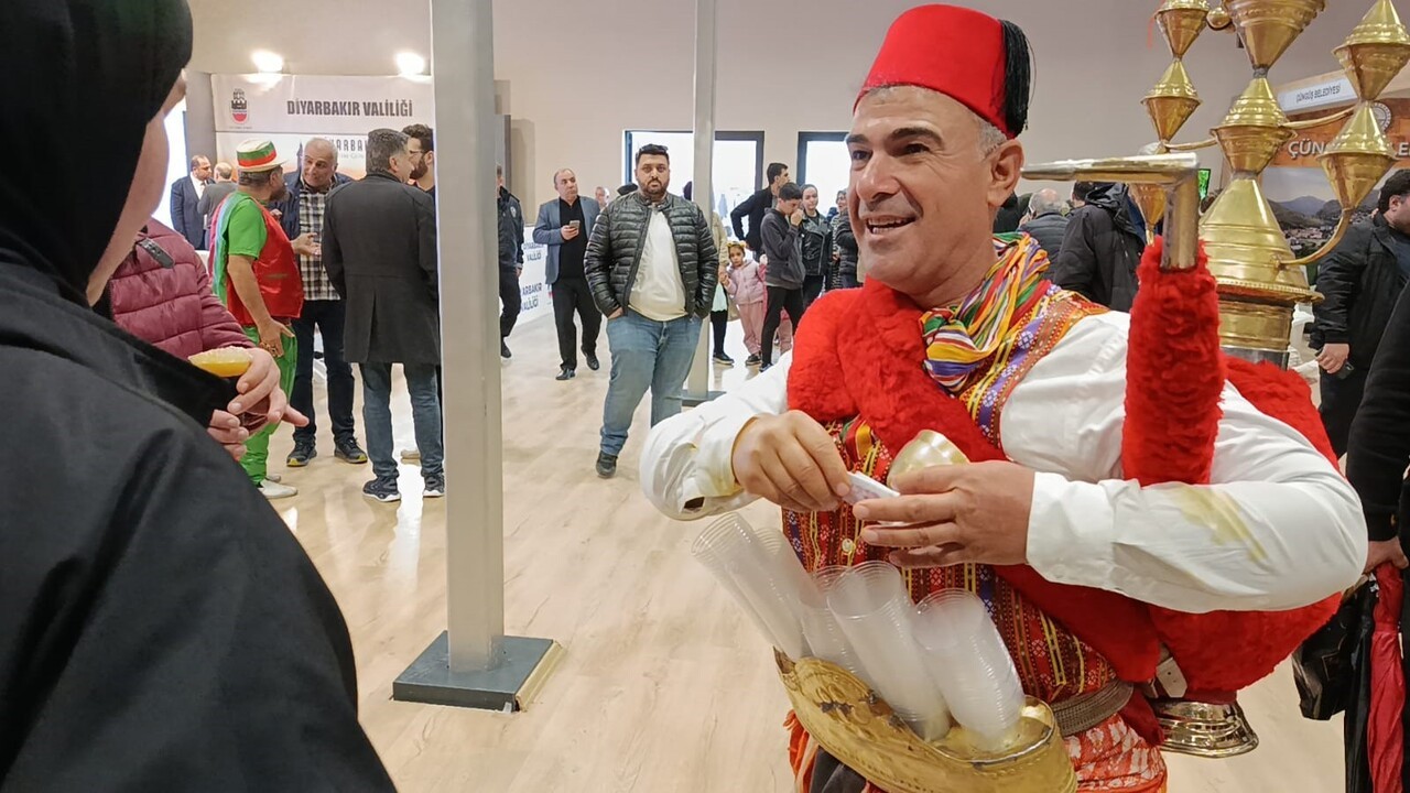DİYARBAKIR TANITMA VAKFI (DİTAV) İSTANBUL ŞUBE BAŞKANI AYDOĞAN AHIAKIN, BU YIL ÜÇÜNCÜSÜ DÜZENLENEN...