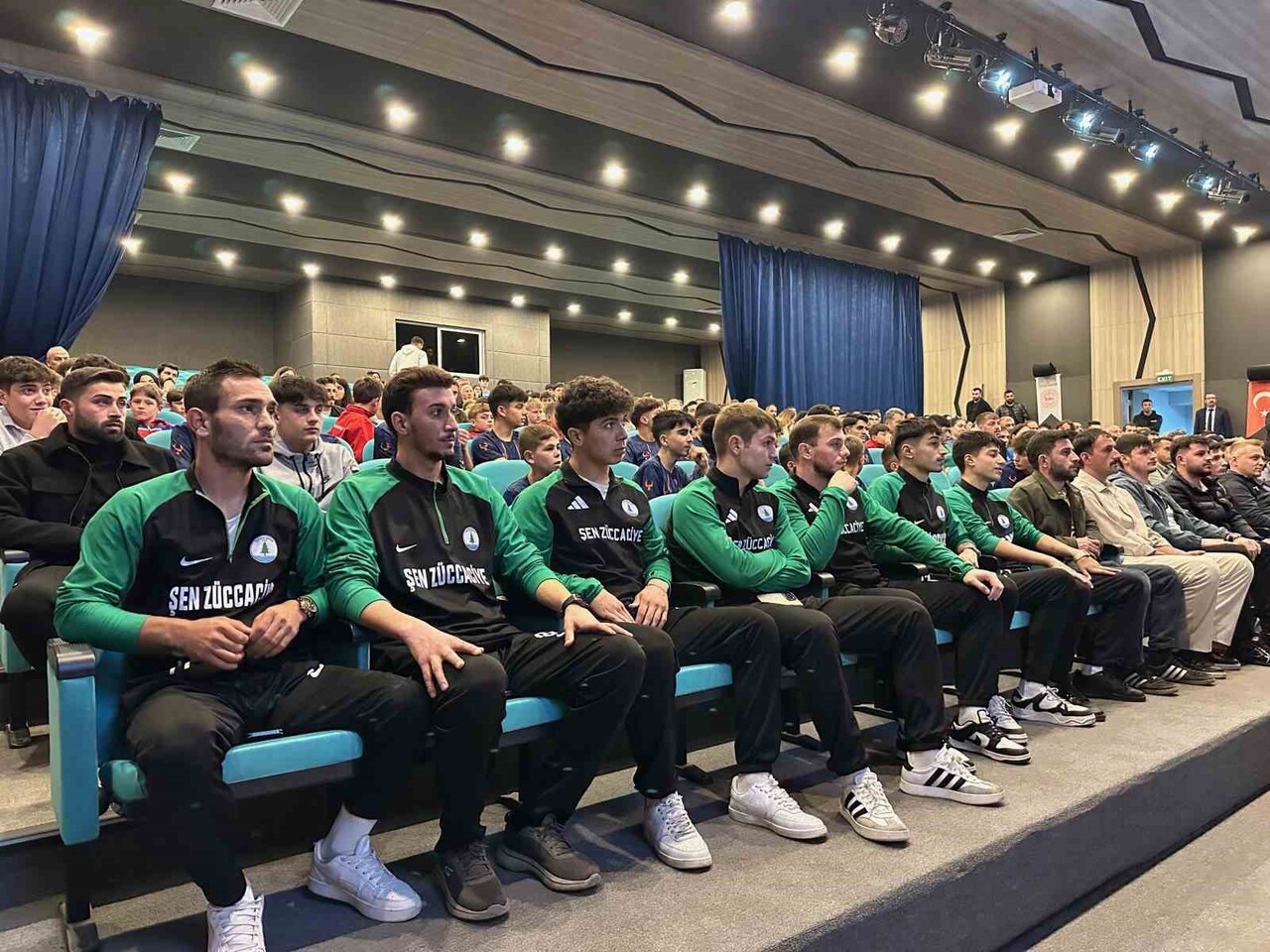 DÜZCE’DE AMATÖR SPORLARDA FAALİYET GÖSTEREN KULÜPLERE, VALİLİK ÖNCÜLÜĞÜNDE İL ÖZEL İDARESİ’NCE 1...