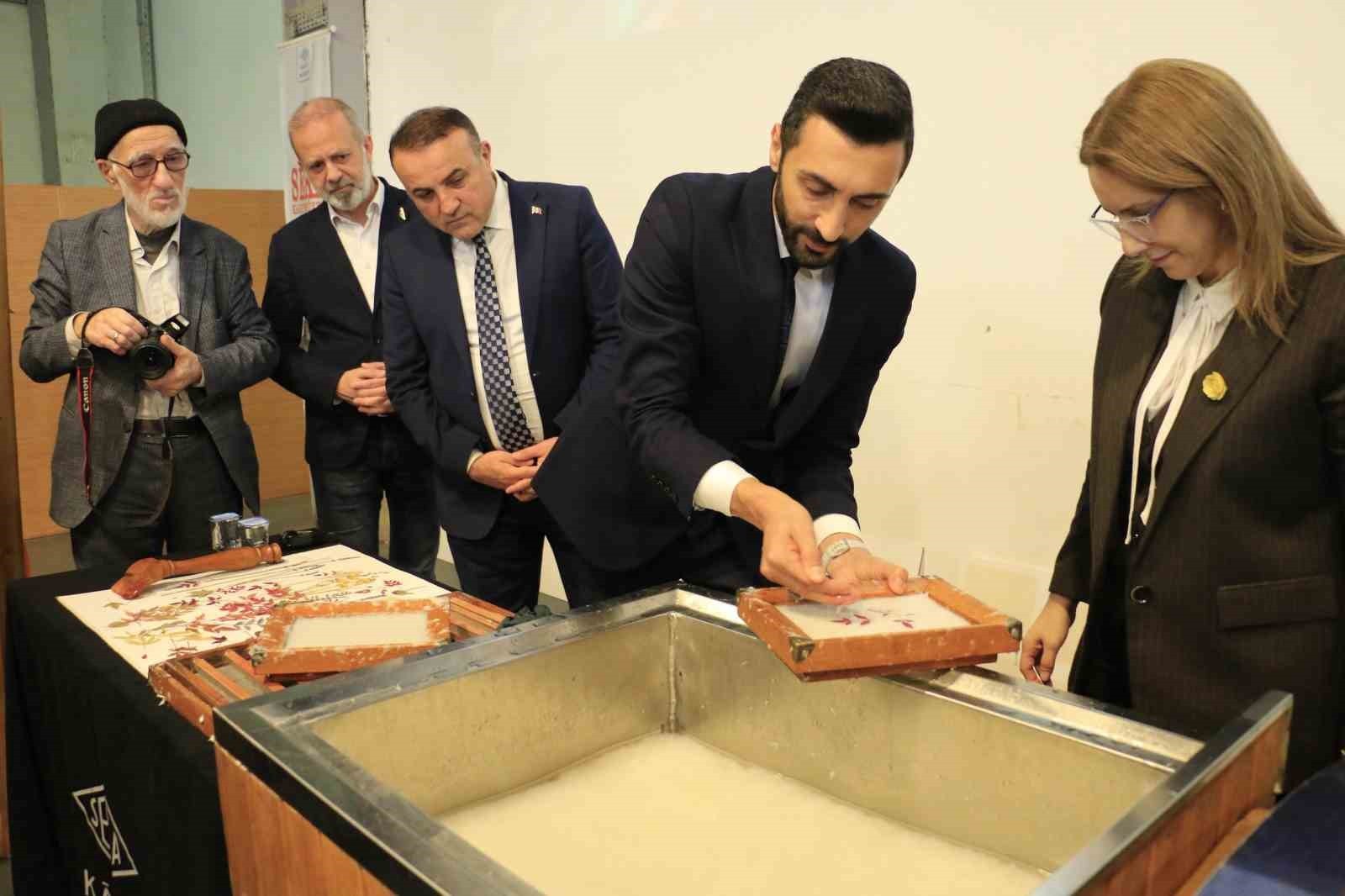 DÜZCE ÜNİVERSİTESİ SANAT, TASARIM VE MİMARLIK FAKÜLTESİ ÖĞRETİM ÜYESİ DOÇ. DR. YUSUF PARLAK...