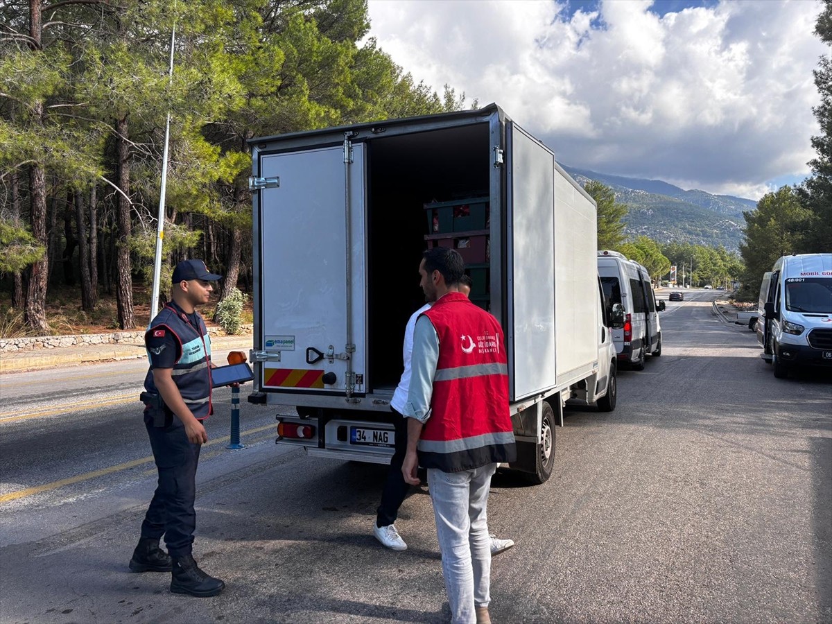 Düzensiz göçle mücadele kapsamında Muğla ve ilçelerinde yılın ilk 10 ayında gerçekleştirilen...