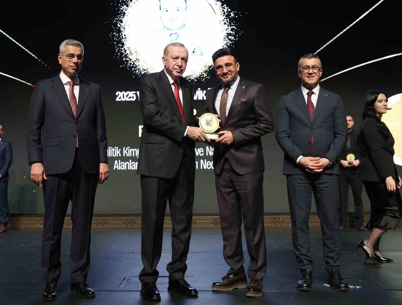 ERCİYES ÜNİVERSİTESİ (ERÜ) ECZACILIK FAKÜLTESİ ÖĞRETİM ÜYESİ PROF. DR. ERKAN YILMAZ...