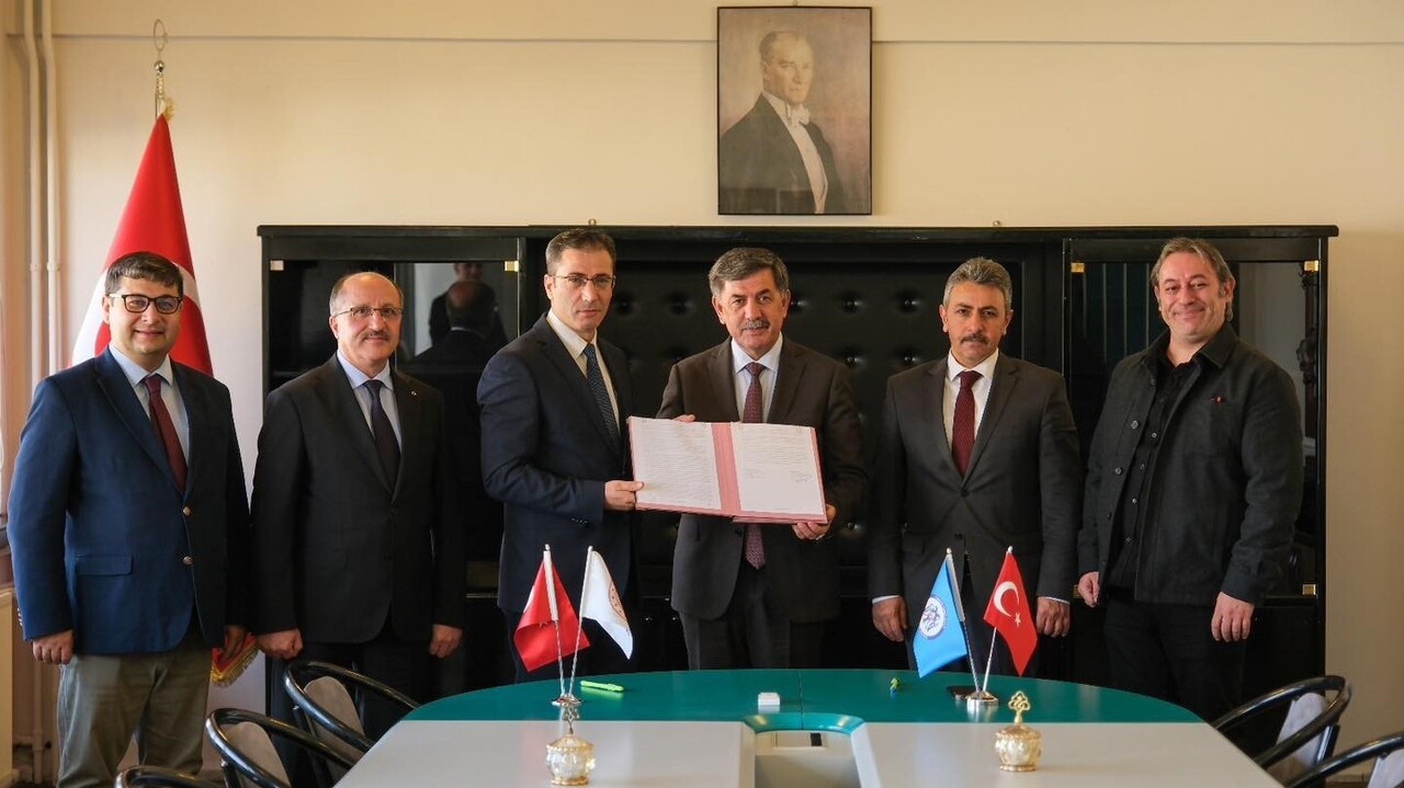 ERZİNCAN SU İHTİSAS OSB FİZİBİLİTE RAPORU PROJESİ İMZALANDI