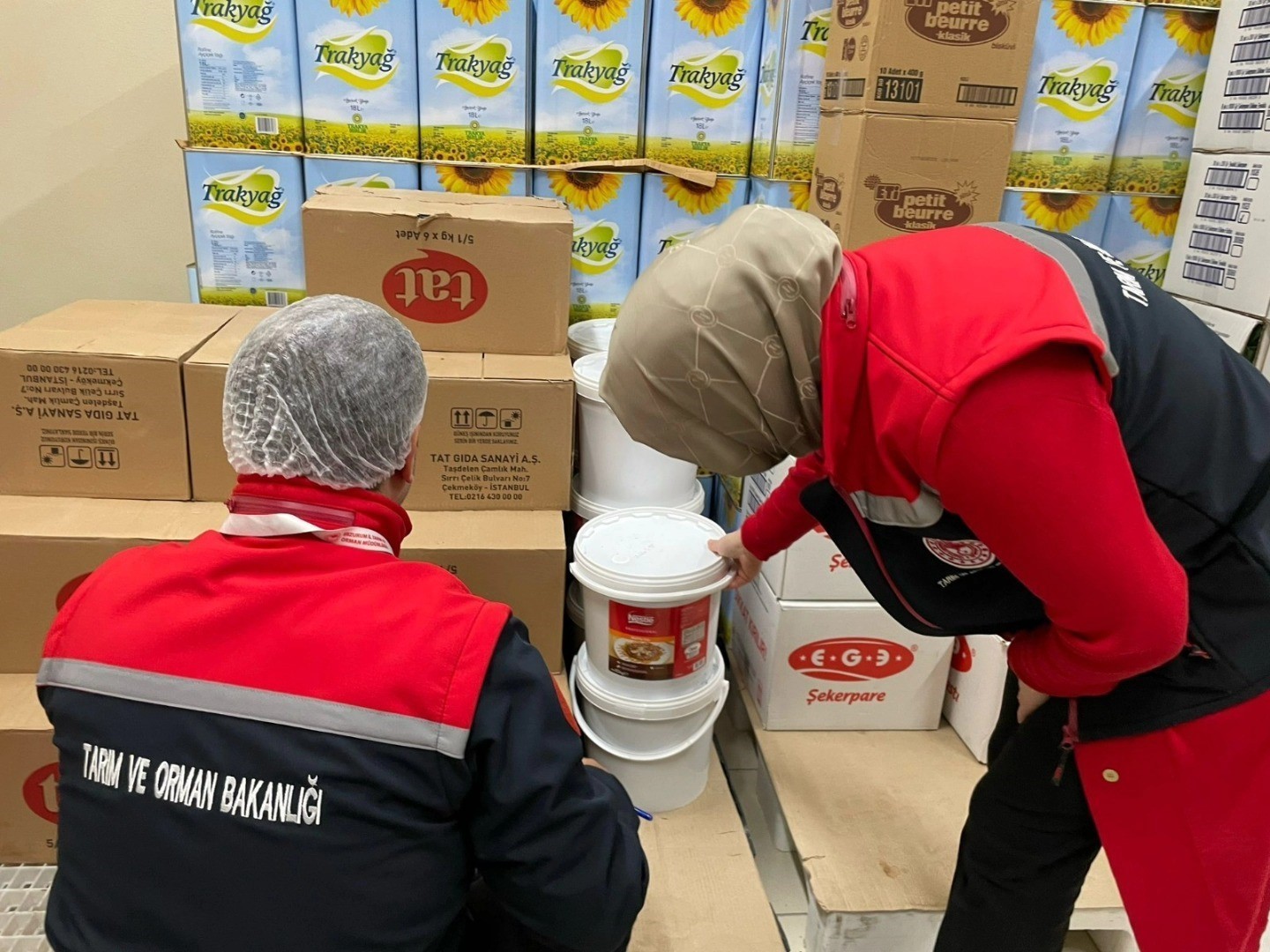 ERZURUM’DA YEM, GIDA VE GIDA İLE TEMAS EDEN MADDE/MALZEME ÜRETEN İŞLETMELERE YÖNELİK BİR HAFTADA...