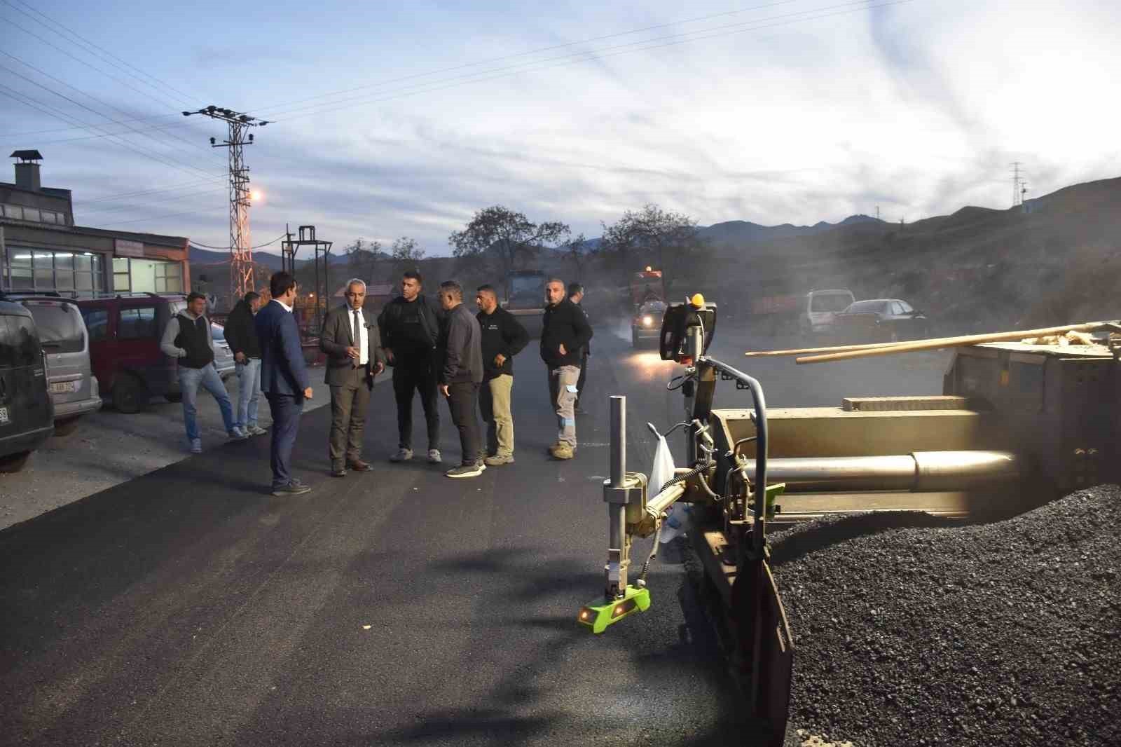 ERZURUM’UN  OLTU İLÇESİNDE  BELEDİYEİ, İLÇE GENELİNDE YÜRÜTTÜĞÜ ALTYAPI VE ÜSTYAPI ÇALIŞMALARINA...