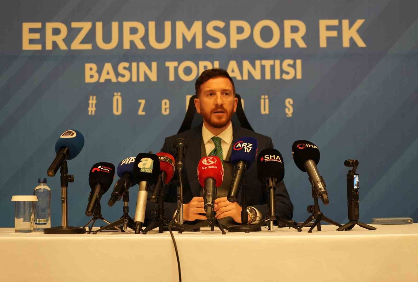 ERZURUMSPOR FK BAŞKANI AHMET DAL, DÜZENLENEN BASIN TOPLANTISINDA KULÜP VE TAKIM HAKKINDA ÖNEMLİ...