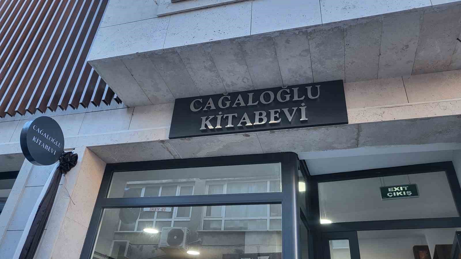 FATİH'TE KÜLTÜR VE EDEBİYAT MERKEZİ OLAN CAĞALOĞLU KİTAPÇILAR ÇARŞISI YAPILAN DÜZENLEMELERİN...