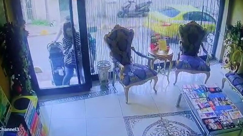 FATİH'TE ZEHİRLENEN BÖCEK AİLESİNİN OTELE GİRİŞ GÖRÜNTÜLERİ ORTAYA ÇIKTI