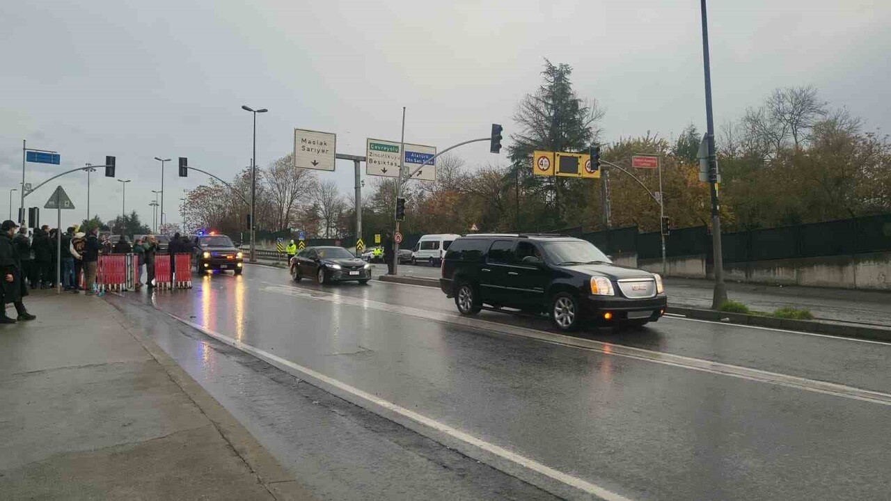 FENER RUM PATRİKHANESİ'Nİ ZİYARET EDEREK FENER RUM PATRİĞİ BARTHOLOMEOS İLE GÖRÜŞEN PAPA 14. LEO...