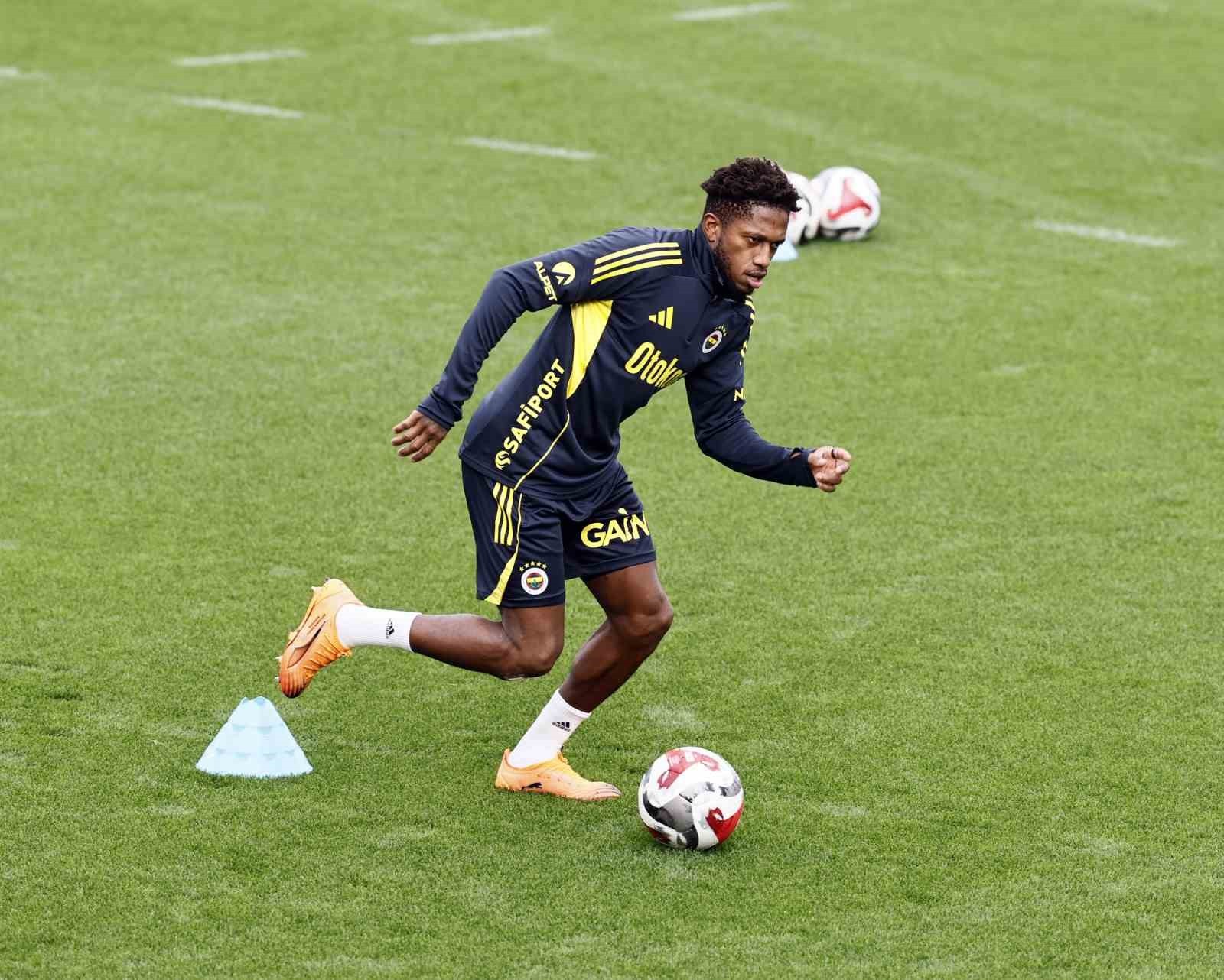 FENERBAHÇE, TRENDYOL SÜPER LİG'İN 13. HAFTASINDA DEPLASMANDA ÇAYKUR RİZESPOR İLE OYNAYACAĞI MAÇIN...