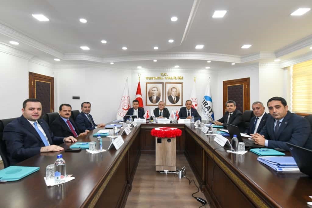 FIRAT KALKINMA AJANSI KASIM AYI YÖNETİM KURULU TOPLANTISI TUNCELİ’DE GERÇEKLEŞTİRİLDİ. ELAZIĞ...