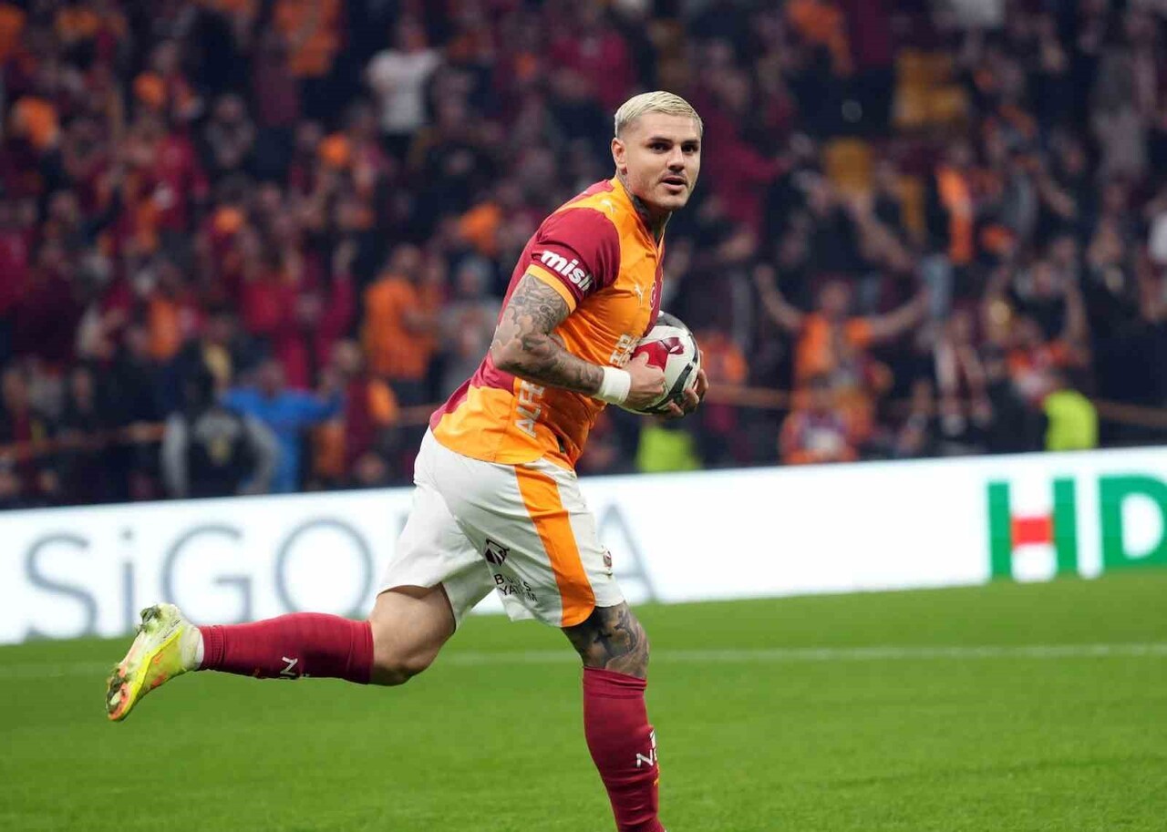 GALATASARAY’IN ARJANTİNLİ FUTBOLCUSU MAURO ICARDİ, GENÇLERBİRLİĞİ MAÇIYLA TRENDYOL SÜPER LİG’DE BU...
