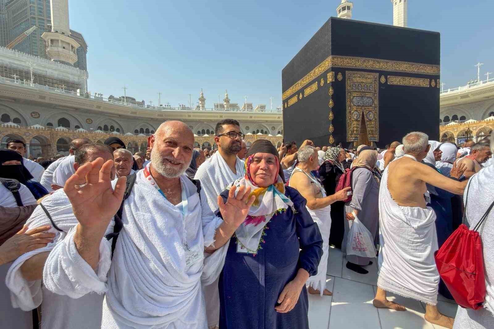 GAZİANTEP BÜYÜKŞEHİR BELEDİYESİ’NİN 2025 AİLE YILI KAPSAMINDA HAYATA GEÇİRDİĞİ "41 YILLIK EVLİ...