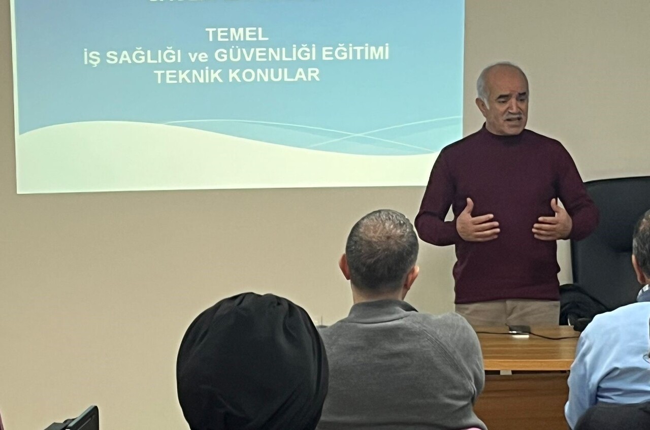GÖLBAŞI’NDA KIRMIZI KOD DOĞAL AFET EĞİTİMİ VERİLDİ