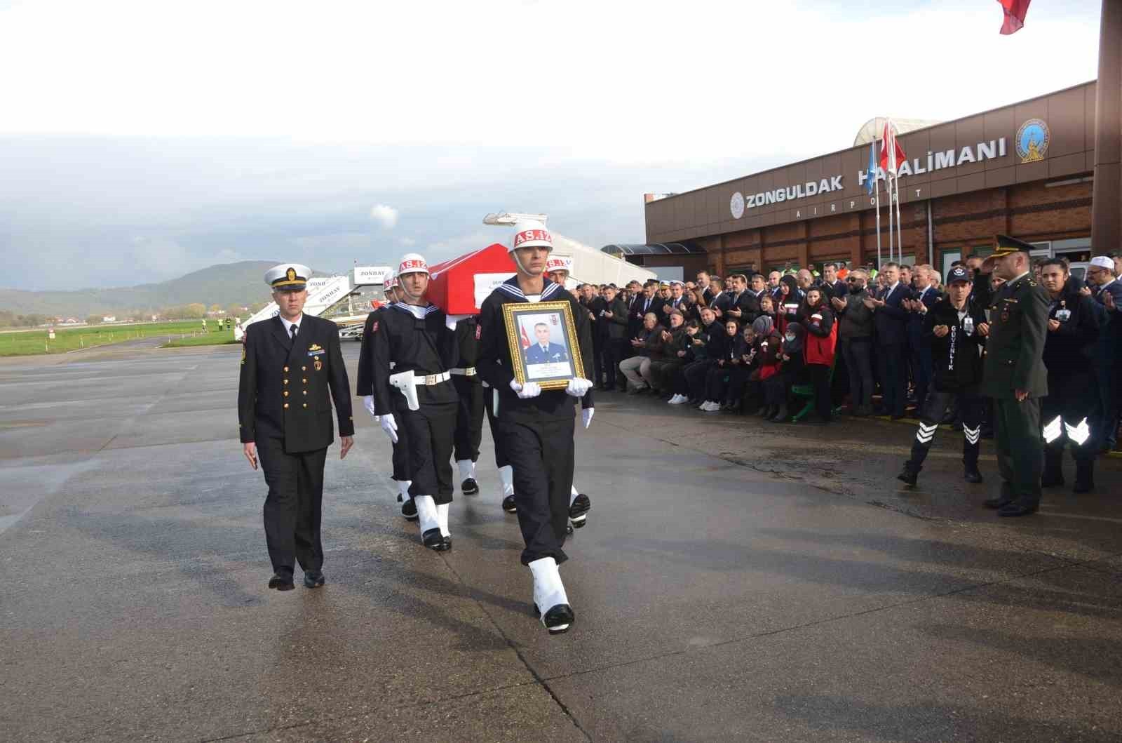 GÜRCİSTAN'DA C-130 ASKERİ KARGO UÇAĞININ DÜŞMESİ SONUCU ŞEHİT OLAN KIDEMLİ BAŞÇAVUŞ NURİ ÖZCAN'IN...