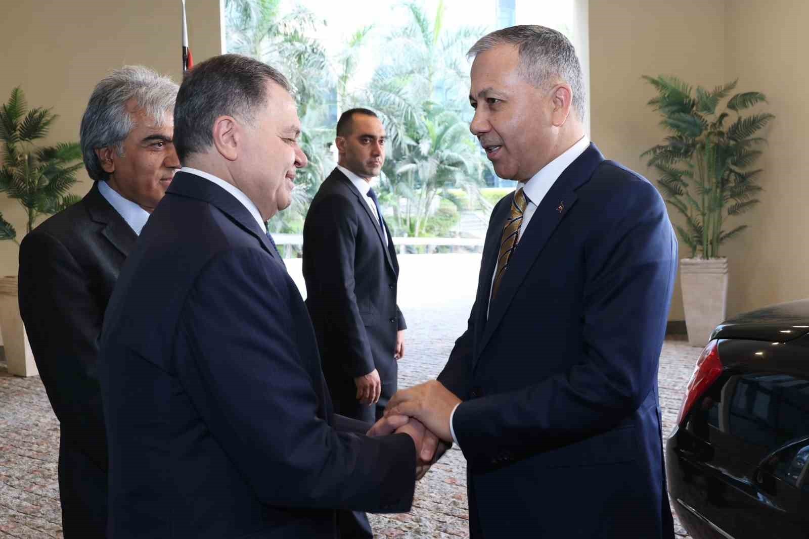 İÇİŞLERİ BAKANI YERLİKAYA, MISIR’DA