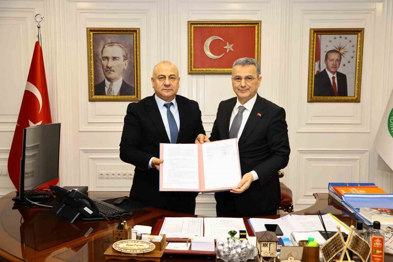 İLKADIM BELEDİYESİ İLE YETKİLİ SENDİKA ARASINDA SOSYAL DENGE TAZMİNAT SÖZLEŞMESİ YENİLENEREK...