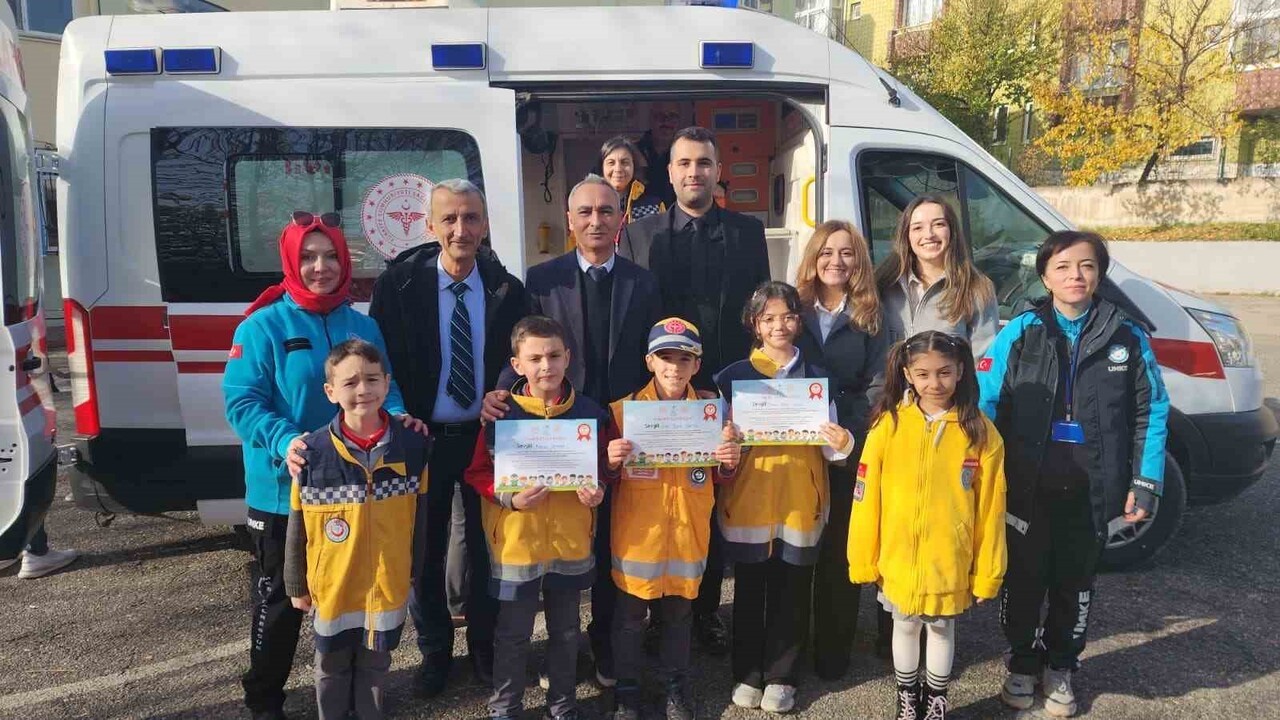 KARABÜK VALİSİ MUSTAFA YAVUZ’UN KOORDİNASYONUNDA, İL SAĞLIK MÜDÜRLÜĞÜ İLE İL MİLLİ EĞİTİM...