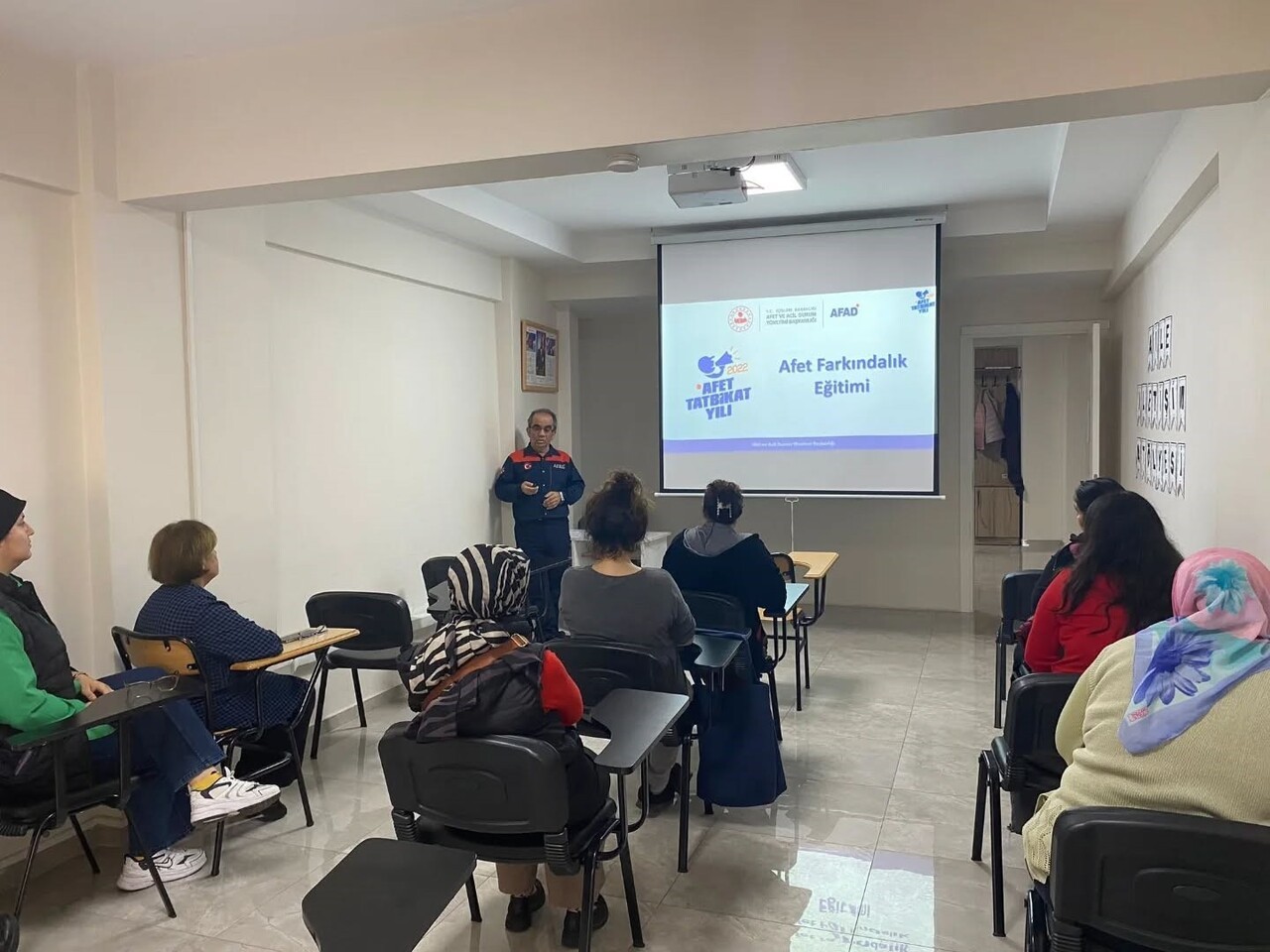KARACASU’DA AFET FARKINDALIK EĞİTİMİ