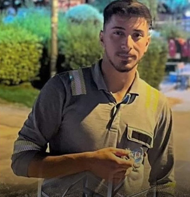 KARAMAN'DA ELEKTRİK DİREĞİNDE AKIMA KAPILAN ELEKTRİK FİRMASI ÇALIŞANI YUSUF SAMET ERCAN HAYATINI...