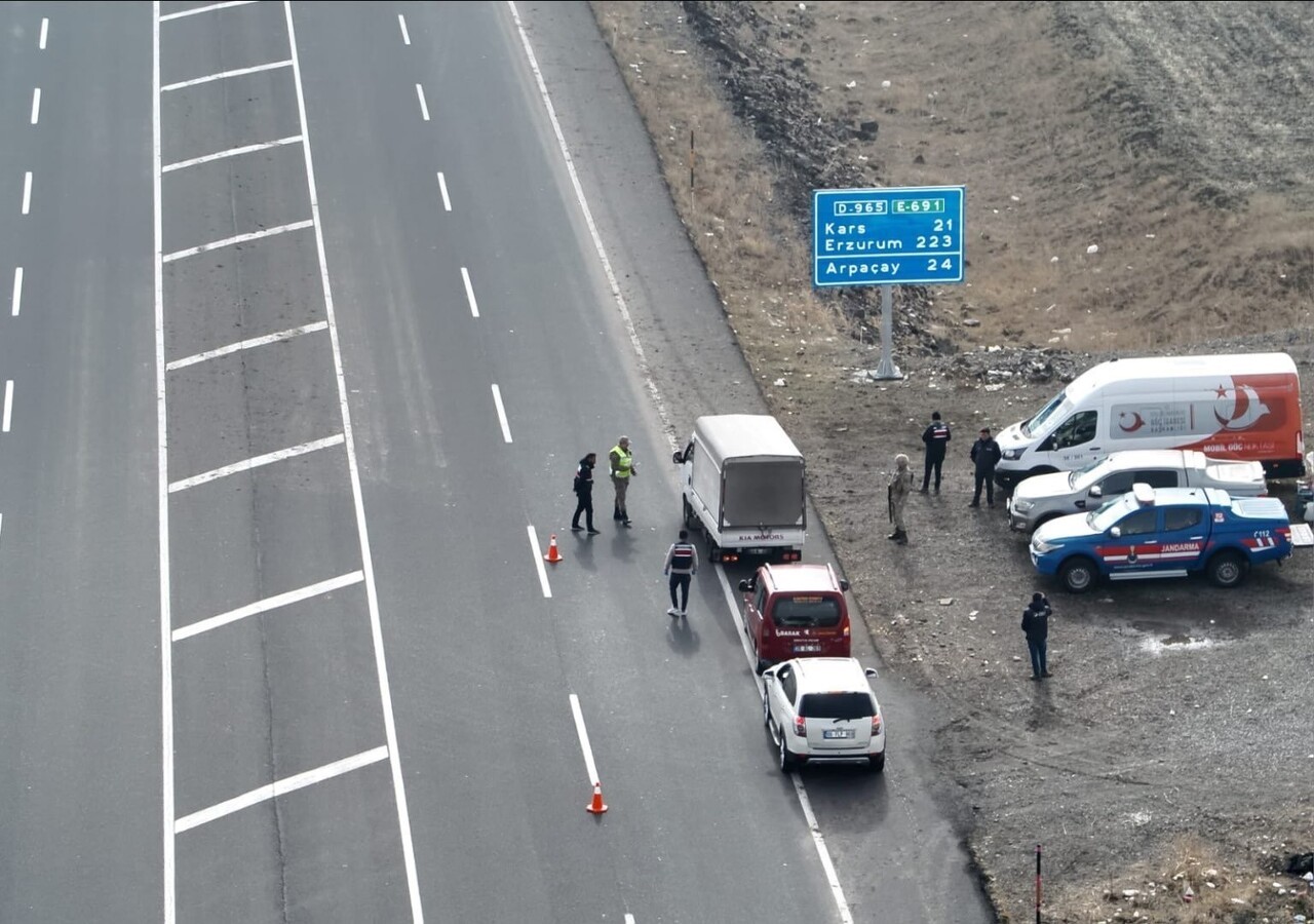 KARS’TA JANDARMADAN HUZUR VE GÜVEN UYGULAMASI(KARS-İHA)