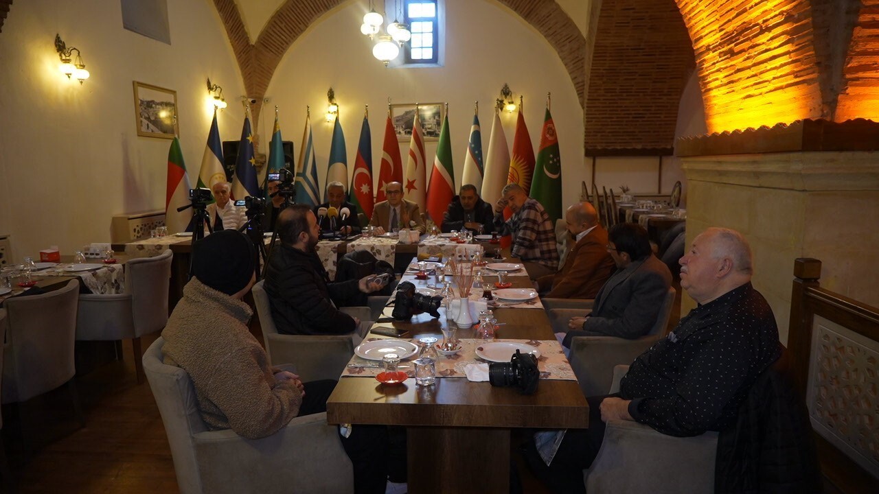 KASTAMONU BELEDİYESİ’NİN BELİRLİ AMATÖR SPOR KULÜPLERİNE YAPTIĞI YARDIMLARA TEPKİ GÖSTEREN...