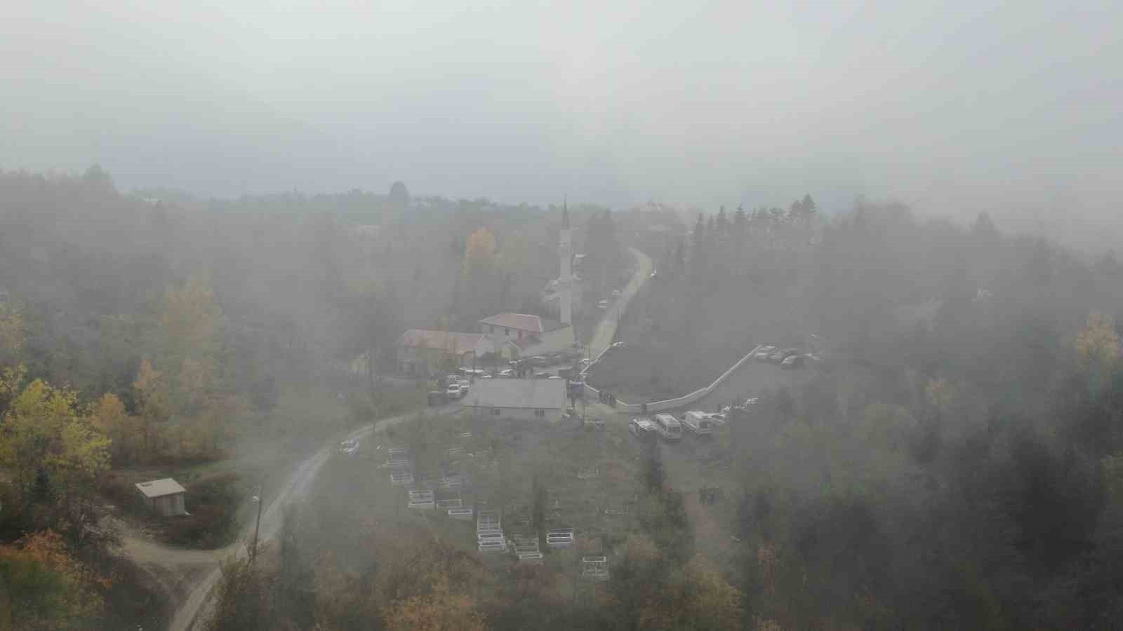 KASTAMONU’NUN BOZKURT İLÇESİNDE PAZAR GÜNÜ KAYIP OLARAK İHBAR EDİLEN ANNE İLE 5 YAŞINDAKİ OĞLUNUN...