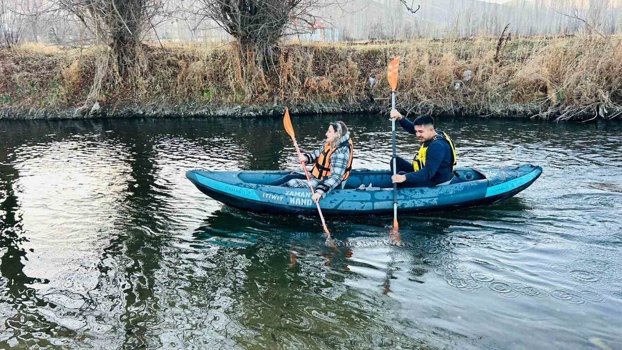 KAYSERİ’NİN TOMARZA İLÇESİNDE KURULAN KANO SU SPORLARI’NIN 2025 YILI SEZONUNDA SONA...