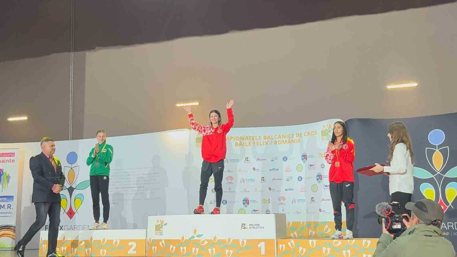 KAYSERİLİ MİLLİ SPORCU SÜMEYYE EROL, BALKAN ŞAMPİYONU OLARAK ALTIN MADALYA KAZANDI.