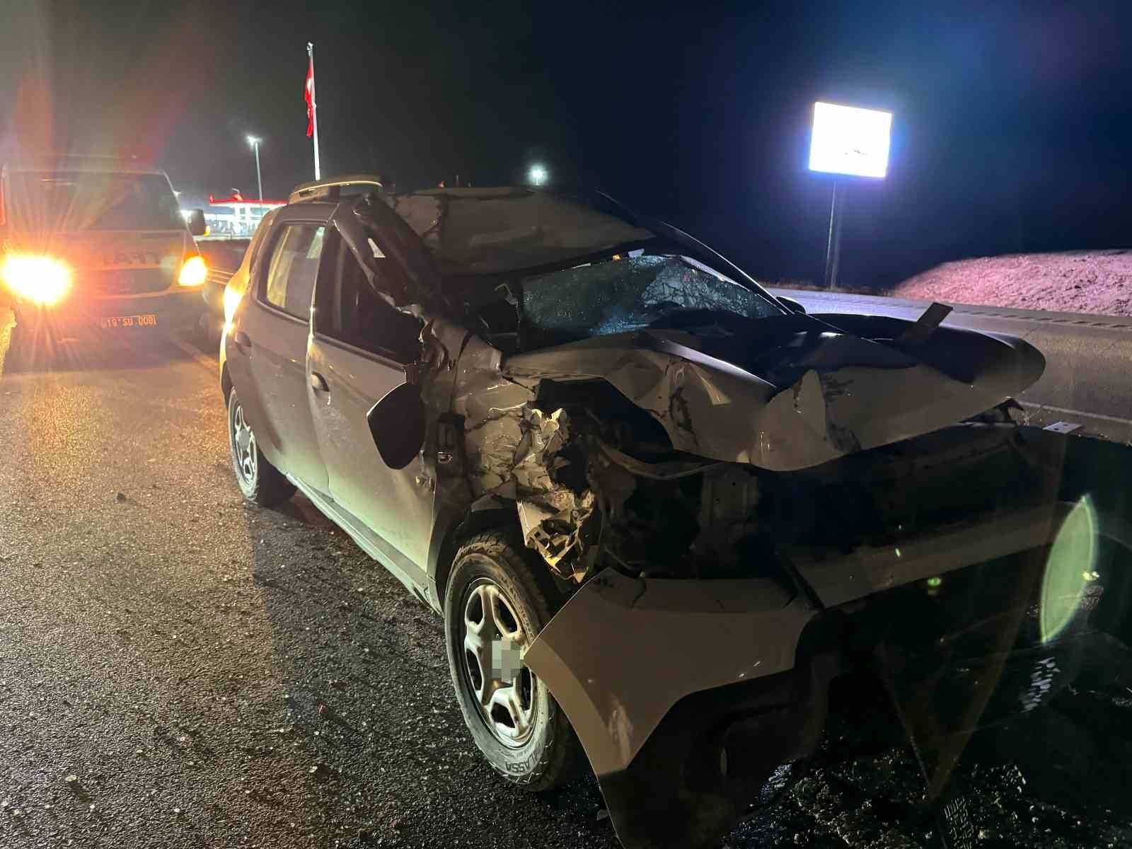 KAZAYA KARIŞAN ARAÇLARIN GÖRÜNTÜSÜ