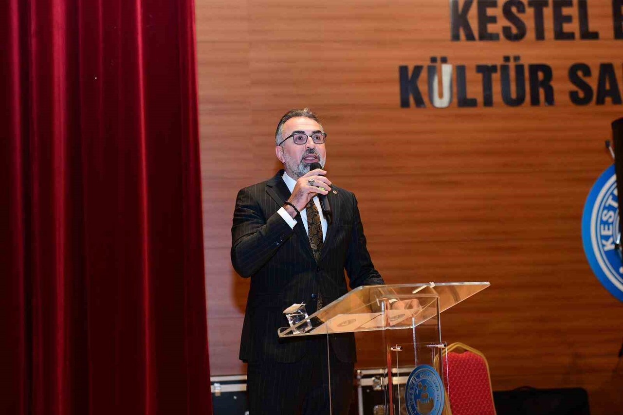 KESTEL BELEDİYESİ, ÖĞRETMENLERE ÖZEL MUHSİN YAZICIOĞLU KÜLTÜR MERKEZİ’NDE ANLAMLI BİR TÜRK SANAT...